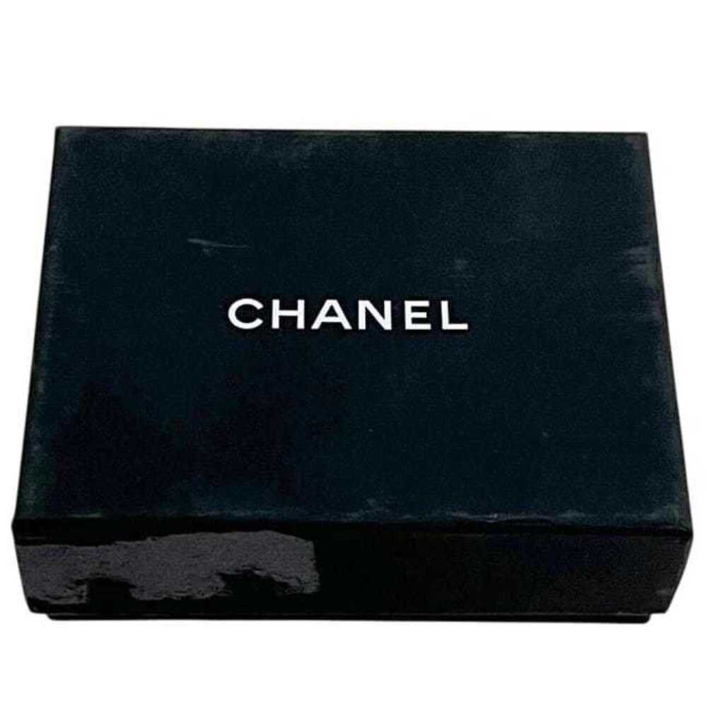 CHANEL Black Pearl Logo Earrings - Picture 10 of 11